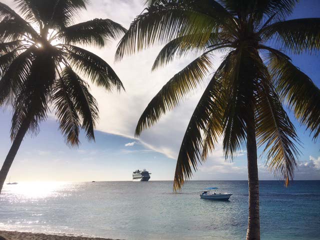 Cruise Ships come to the Dominican Republic